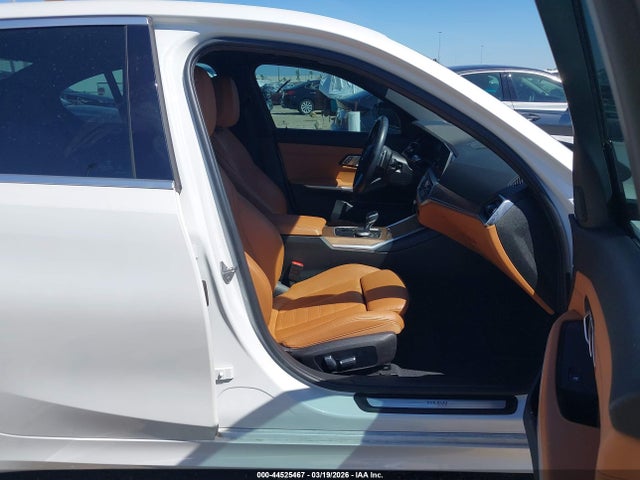 Продажа на аукционе авто 2021 Bmw 330i, vin: 3MW5R1J06M8B95451, номер лота: 44525467