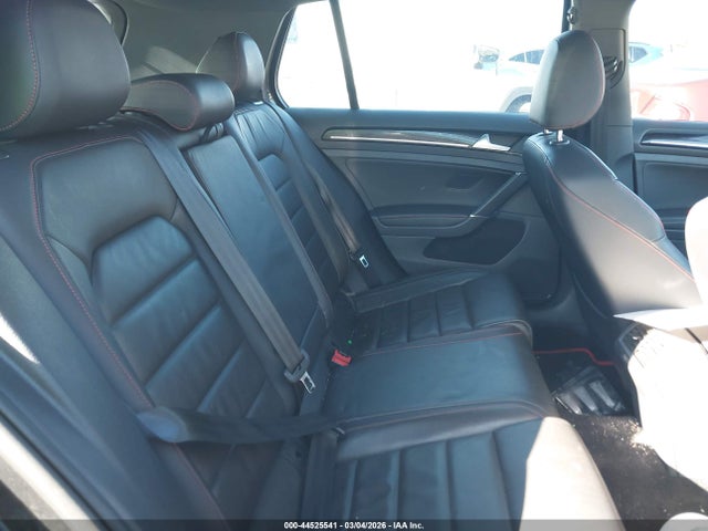 44525541 :رقم المزاد ، 3VW447AU5GM033791 vin ، 2016 Volkswagen Golf Gti Autobahn W/performance Package 4-door مزاد بيع