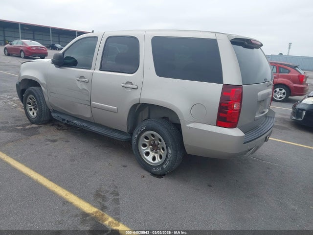 2007 CHEVROLET TAHOE 1GNFK130X7J141563 Photo 2