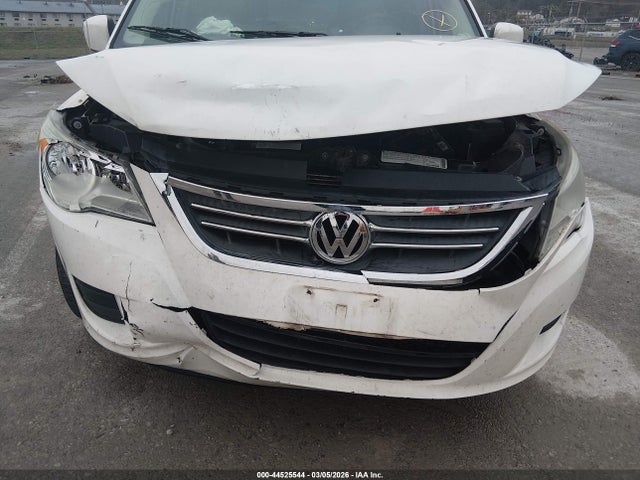 2010 Volkswagen Routan Se მანქანა იყიდება აუქციონზე, vin: 2V4RW3D10AR195363, აუქციონის ნომერი: 44525544