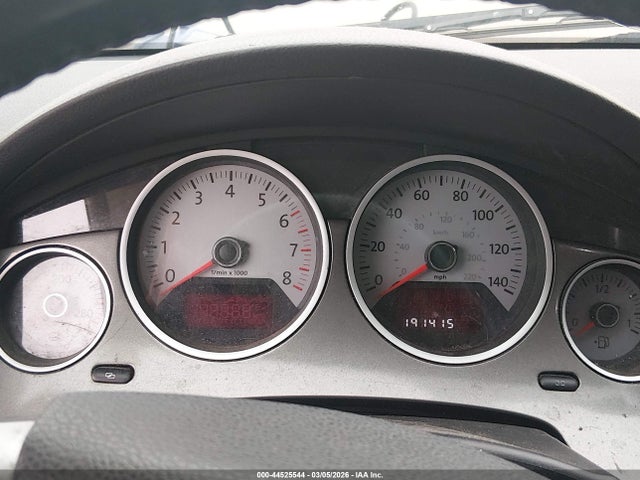 2010 Volkswagen Routan Se მანქანა იყიდება აუქციონზე, vin: 2V4RW3D10AR195363, აუქციონის ნომერი: 44525544