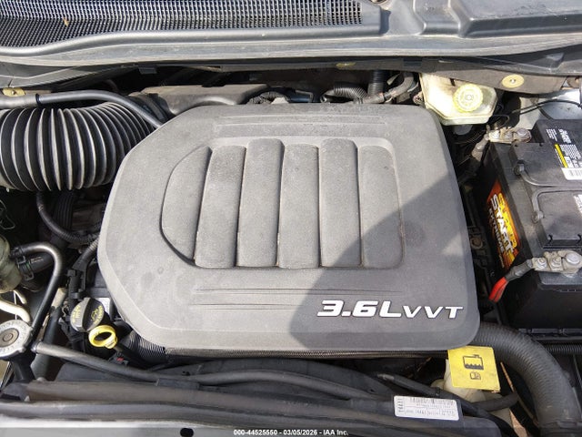 Продажа на аукционе авто 2013 Chrysler Town & Country Touring-l, vin: 2C4RC1CG2DR684168, номер лота: 44525550