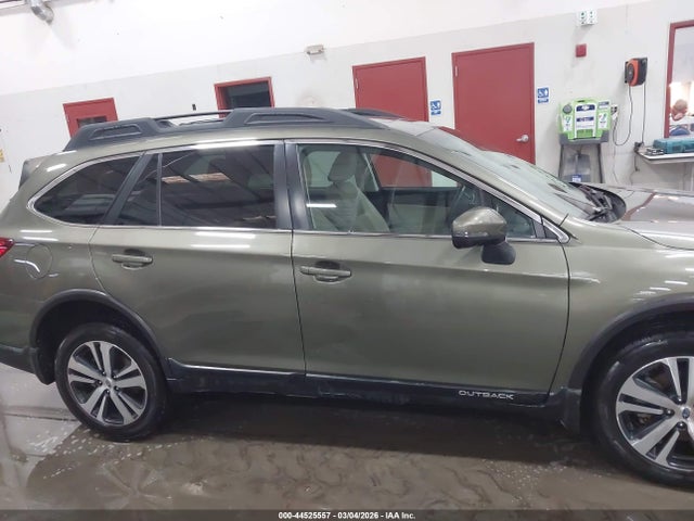 4S4BSANC8J3394984 Subaru Outback 2.5i Limited