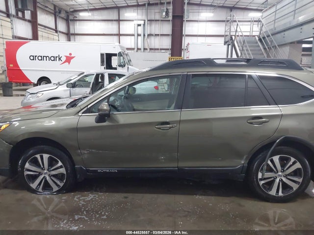 4S4BSANC8J3394984 Subaru Outback 2.5i Limited