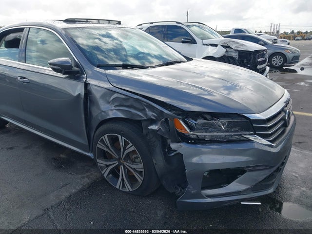 Aukcja sprzedaży 2022 Volkswagen Passat 2.0t Se, vin: 1VWSA7A33NC008054, numer aukcji: 44525593