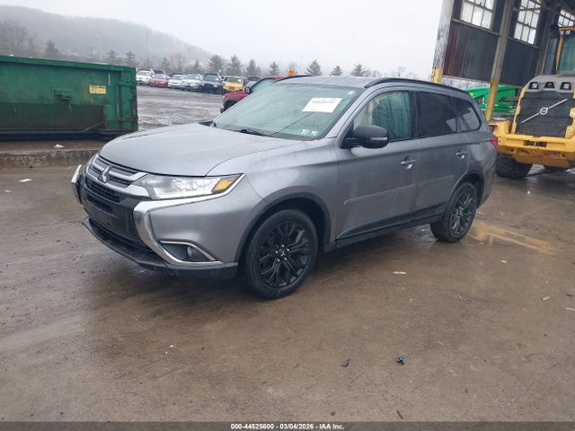 2018 MITSUBISHI OUTLANDER JA4AZ3A30JZ021748 Photo 1