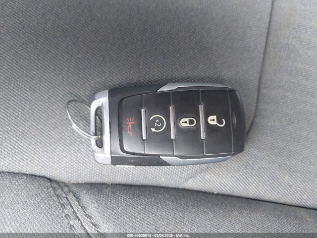 2022 RAM 1500 1C6SRFFM9NN367380 Photo 10