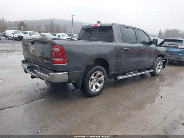 2022 RAM 1500 1C6SRFFM9NN367380 Photo 3