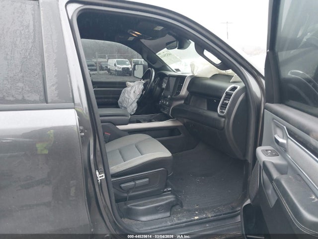 2022 RAM 1500 1C6SRFFM9NN367380 Photo 4