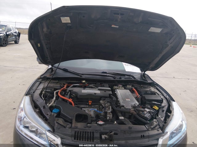 1HGCR6F7XEA000598 Honda Accord Hybrid Touring