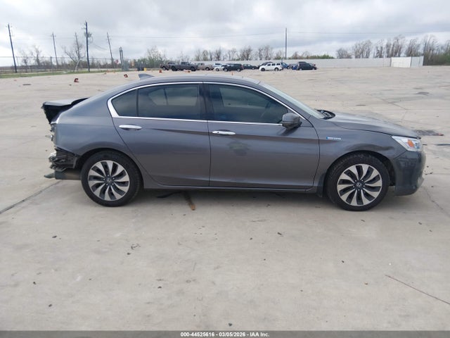 1HGCR6F7XEA000598 Honda Accord Hybrid Touring