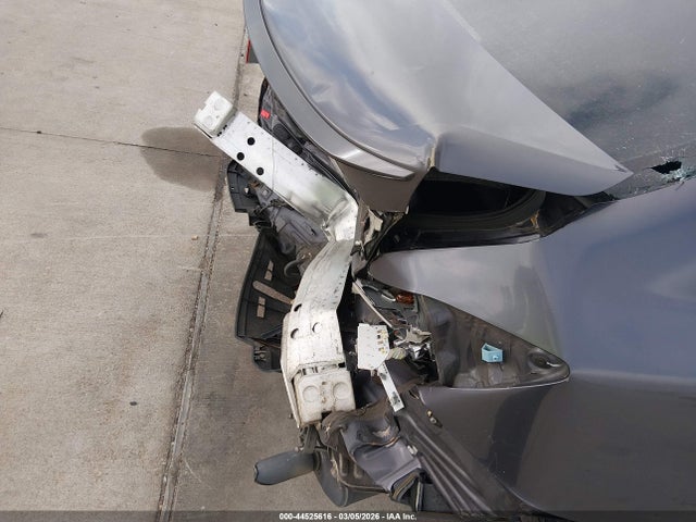 1HGCR6F7XEA000598 Honda Accord Hybrid Touring