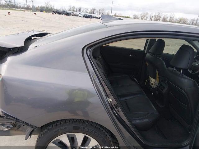 1HGCR6F7XEA000598 Honda Accord Hybrid Touring