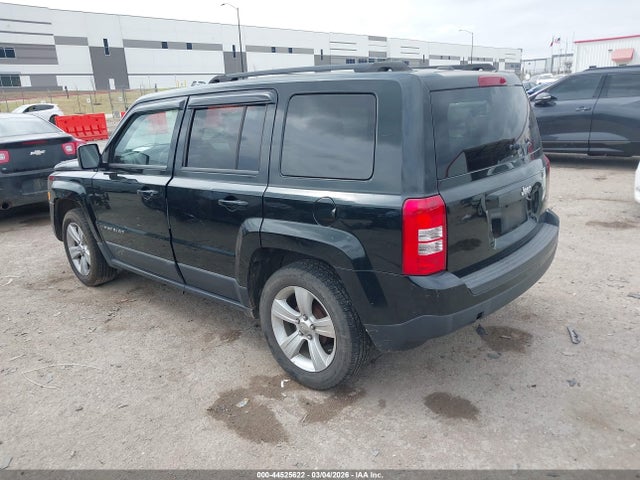 44525622 :رقم المزاد ، 1C4NJPFA0DD218708 vin ، 2013 Jeep Patriot Latitude مزاد بيع