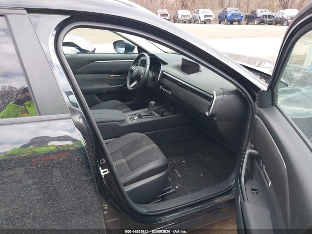 44525631 :رقم المزاد ، 7MMVABDM3SN345251 vin ، 2025 Mazda Cx-50 2.5 S Premium Package مزاد بيع