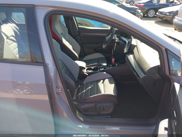 2025 VOLKSWAGEN GOLF GTI WVW3A7CD6SW228991 Photo 4