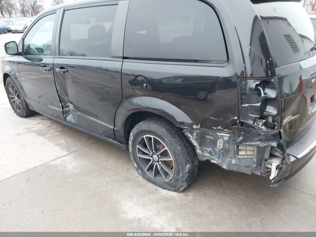 2C4RDGEG8JR361168 Dodge Grand Caravan Gt