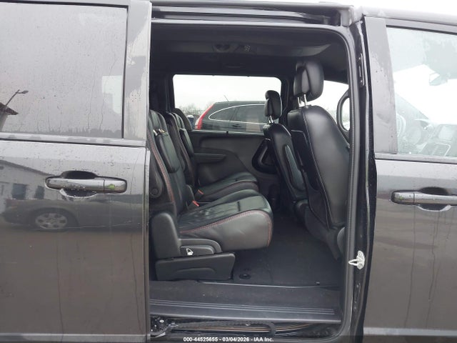 2C4RDGEG8JR361168 Dodge Grand Caravan Gt