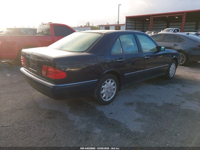Aukcja sprzedaży 1997 Mercedes-benz E 320, vin: WDBJF55F7VJ027628, numer aukcji: 44525668