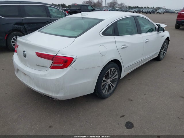 1G4ZP5SS6HU177036 Buick Lacrosse Essence