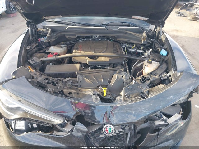 ZASFAKBN4J7B94818 Alfa Romeo Stelvio Ti Awd