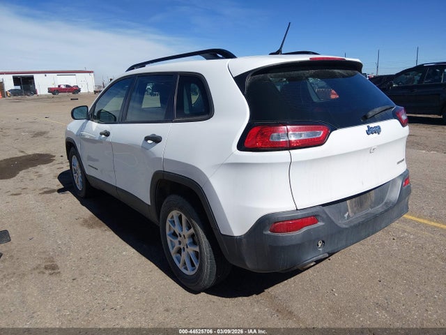 1C4PJLABXGW107271 Jeep Cherokee Sport