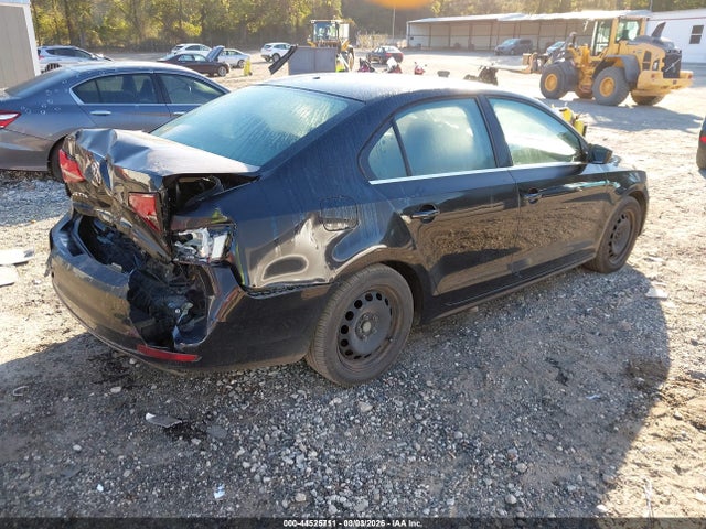44525711 :رقم المزاد ، 3VW2B7AJ1HM400139 vin ، 2017 Volkswagen Jetta 1.4t S مزاد بيع