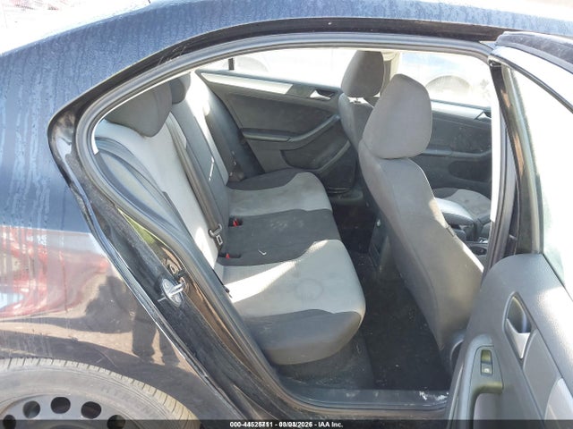 44525711 :رقم المزاد ، 3VW2B7AJ1HM400139 vin ، 2017 Volkswagen Jetta 1.4t S مزاد بيع