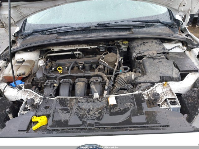 Ford FOCUS SE 2016 1FADP3K21GL294603 Image 10