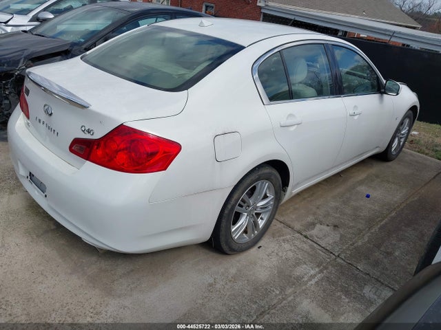 44525722 :رقم المزاد ، JN1CV6AR9FM522130 vin ، 2015 Infiniti Q40 مزاد بيع