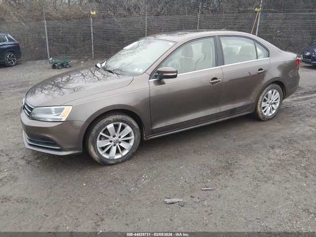 3VWD17AJ0FM239811 Volkswagen Jetta 1.8t Se