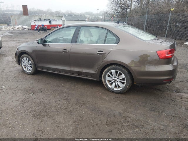 3VWD17AJ0FM239811 Volkswagen Jetta 1.8t Se