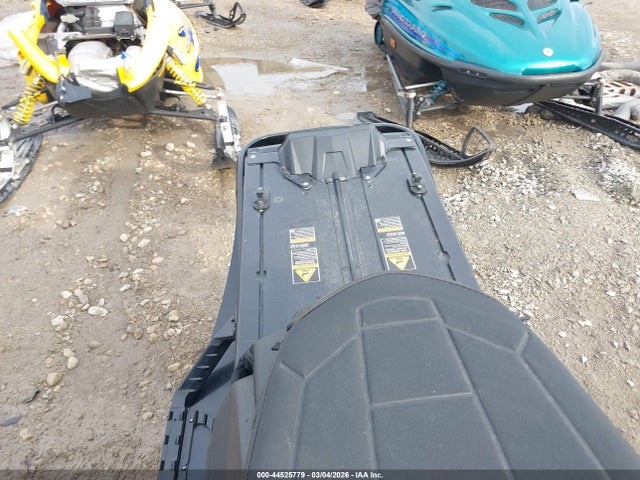 Polaris Indy 800 Rmk 2020 SN1EDP8R1LC717402 Image 8