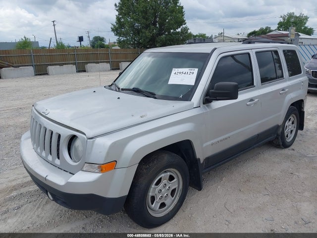 2014 Jeep Patriot Sport მანქანა იყიდება აუქციონზე, vin: 1C4NJPBA7ED555822, აუქციონის ნომერი: 44525842