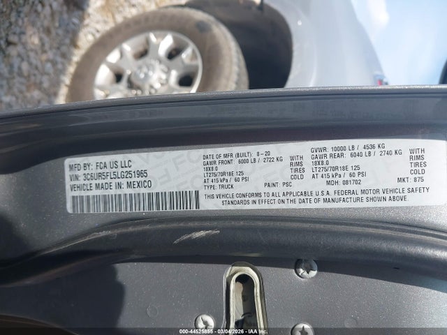 Продажа на аукционе авто 2020 Ram 2500 Laramie  4x4 6'4 Box, vin: 3C6UR5FL5LG251965, номер лота: 44525855