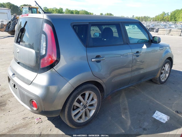 44525883 :رقم المزاد ، KNDJP3A57H7476518 vin ، 2017 Kia Soul + مزاد بيع