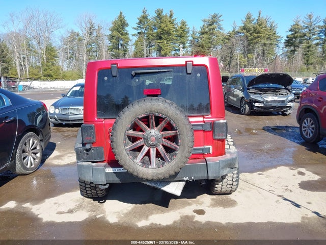 1C4BJWEGXGL145439 Jeep Wrangler Unlimited Sahara