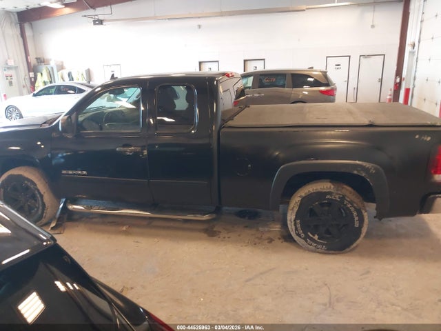 44525963 :رقم المزاد ، 1GTR2VE33BZ403499 vin ، 2011 Gmc Sierra 1500 Sle مزاد بيع