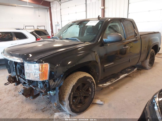 44525963 :رقم المزاد ، 1GTR2VE33BZ403499 vin ، 2011 Gmc Sierra 1500 Sle مزاد بيع