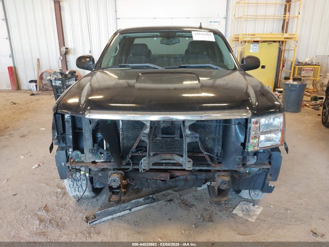 44525963 :رقم المزاد ، 1GTR2VE33BZ403499 vin ، 2011 Gmc Sierra 1500 Sle مزاد بيع