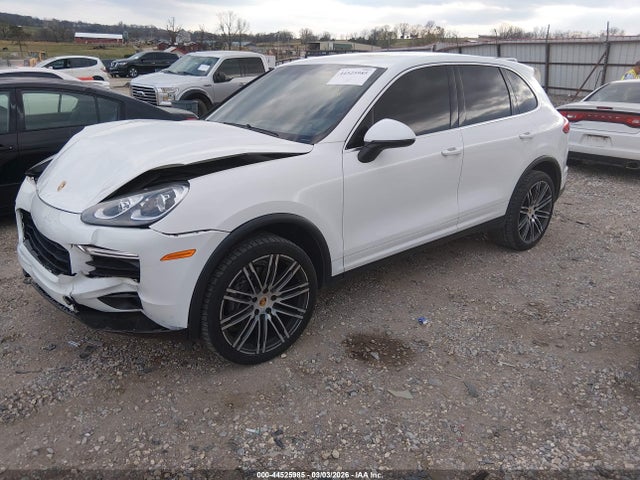 2016 PORSCHE CAYENNE WP1AA2A25GLA05215 Photo 1