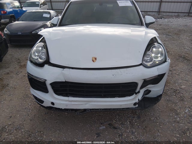 2016 PORSCHE CAYENNE WP1AA2A25GLA05215 Photo 5