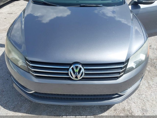 Продажа на аукционе авто 2012 Volkswagen Passat 2.5l S, vin: 1VWAH7A36CC029355, номер лота: 44526050