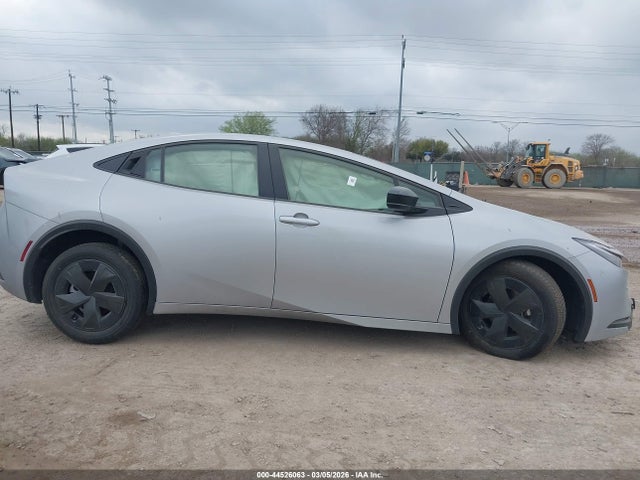 Toyota Prius Le 2025 JTDACAAU9S3056278 Image 13