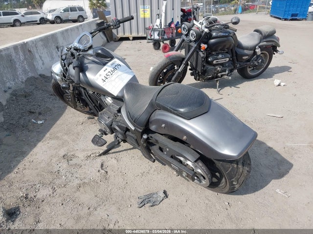 2014 YAMAHA XVS1300 JYAVP33E1EA011063 Photo 2