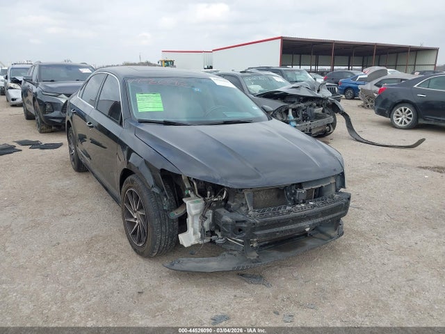 2016 VOLKSWAGEN PASSAT 1VWBS7A36GC047270