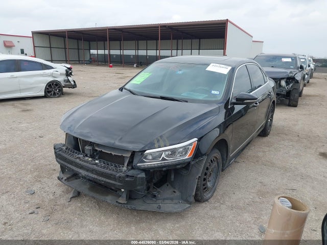 2016 VOLKSWAGEN PASSAT 1VWBS7A36GC047270 Photo 1
