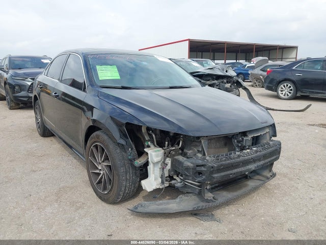 2016 VOLKSWAGEN PASSAT 1VWBS7A36GC047270 Photo 5