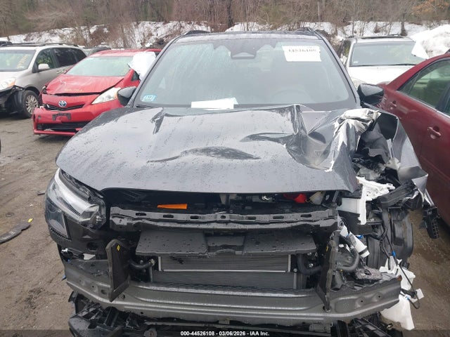 44526108 :رقم المزاد ، JF2SLSTD9SH438242 vin ، 2025 Subaru Forester Touring Hybrid مزاد بيع