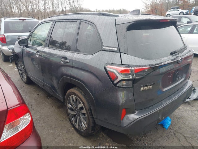 44526108 :رقم المزاد ، JF2SLSTD9SH438242 vin ، 2025 Subaru Forester Touring Hybrid مزاد بيع